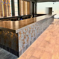 Comptoir de bar en forme de U, en cuivre patiné vieilli, avec dessus en quartz personnalisé, pour restaurant, cocktail, en fer rouillé, en laiton antique, en métal