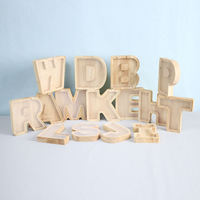 Vente en gros de tirelires personnalisées en bois transparent en forme de lettres, de cochons, de chiens, de chats, ou de tirelires en vrac pour enfants, tirelires cassables