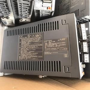 NOUVEAU Contrôleur de bus fibre optique SSCNET MR-J4-70B-S039U709 0,75 kW avec paramètres spéciaux compatibles avec le moteur HG-KR73 - Product Image 5