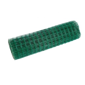 Malla de alambre recubierta de PVC negro Rollo de valla de malla de alambre soldado de vinilo verde para cercado de jardín Rollo de malla de alambre de pollo - Product Image 3