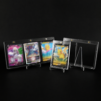 Vente en gros : Étui de présentation de cartes en acrylique transparent avec protection UV, porte-cartes magnétique One-Touch à 2 ou 3 emplacements pour cartes de football et de baseball