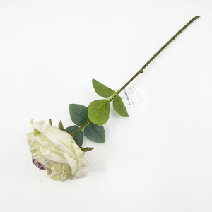 Rose Artificiali Realistiche al Tatto, <span class=keywords><strong>Fiori</strong></span> in Seta e <span class=keywords><strong>Raso</strong></span> Neri e Rossi per Decorazioni Matrimoniali e Casa - Product Image 6