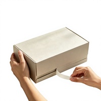 Boîtes d'expédition en carton ondulé recyclables personnalisées pour l'emballage de vêtements, de cosmétiques et de cadeaux