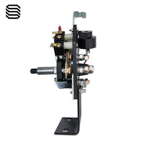 Interruptor de Avance/Retroceso para Carro de Golf EZGO TXT, Nuevo (Usado para modelos de 1994 en adelante), Usado (para modelos de 1977-1985), 70578-G01 - Product Image 2