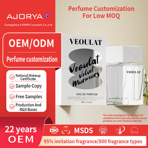 Parfum sur mesure, frais et de qualité supérieure, base vanille, notes fruitées et florales, pour femme - Product Image 6