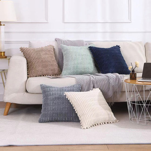 Pour carré moderne tissé solide velours côtelé grosse bande <span class=keywords><strong>boule</strong></span> de fourrure <span class=keywords><strong>Anti</strong></span> poussière acariens taie d'oreiller pour la maison voiture bureau hôtel - Product Image 2