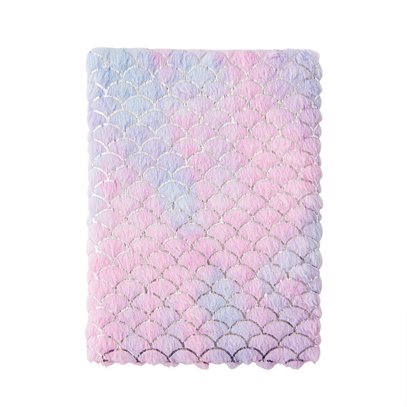 Fish scale gradient-large fish scale