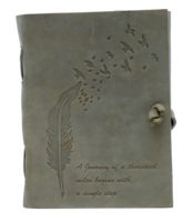 Journal en cuir véritable fait à la main ailes et conception d'oiseau cahier en relief et carnet de croquis Journal avec pages vierges pour le meilleur cadeau