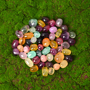Piedras de Fluorita Arcoíris Pulimentadas de Alta Calidad, Naturales y de Moda, para Decoración Coleccionable - Product Image 1
