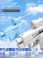 Pistolet à eau créatif double face inversé en plastique bleu, jouet de farce unisexe, mini pulvérisateur d'eau pour la plage, jeu aquatique estival, bataille d'eau