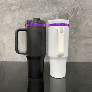 Gobelet de voyage H2.0 40oz noir et blanc avec revêtement en poudre par sublimation et base plaquée violet - Product Image 3