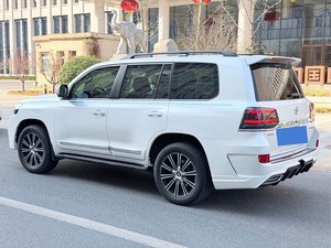 <span class=keywords><strong>Toyota</strong></span> <span class=keywords><strong>Land</strong></span> <span class=keywords><strong>Cruiser</strong></span> 4.0L VX Auto 8 places SUV <span class=keywords><strong>4x4</strong></span> d'<span class=keywords><strong>occasion</strong></span> 2016 pour l'exportation - Product Image 4