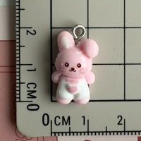 Nouveaux petits pendentifs imprimés d'animaux de dessin animé, accessoires de bijoux faits à la main pour bracelets, colliers, chaînes de téléphone, vente en gros