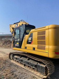 Excavadora Usada 320 GC con Cucharón de Excavación de 0.32m de Capacidad, Peso Operativo de 22 Toneladas, Motor Hitachi - Product Image 4