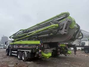 Bomba de Concreto Diésel Usada Zoomlion de 62m Montada en Camión para Venta en Shanghái - Product Image 2