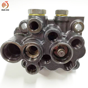 Bonne qualité 4D88 4TNV88 moteur diesel pompe d'injection de carburant tête de Rotor ou tête Rotor <span class=keywords><strong>Yan</strong></span>/mar X4 - Product Image 1