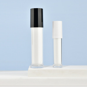 Flacon cosmétique cylindrique en acrylique avec pompe et vaporisateur, surface givrée, kit d'emballage avec couvercle anti-poussière - Product Image 4