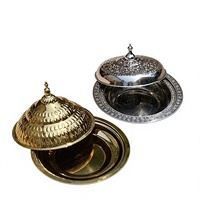 Plat de service en métal haut de gamme avec couvercle, design arabe, plat chauffe-plats décoratif pour table à manger, buffet, restauration et usage domestique