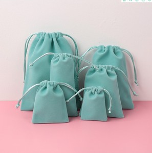 ถุงกำมะหยี่สีดำสำหรับใส่เครื่องประดับ บรรจุภัณฑ์กำมะหยี่แบบมีเชือกผูก ขนาดและสีตามสั่ง - Product Image 3