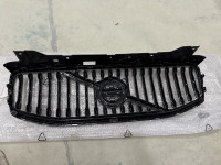 Grille avant d'origine d'occasion de qualité supérieure XC60 246 31425535 ensemble de calandre de radiateur avant pour Volvo XC60 (246) 2018-2024
