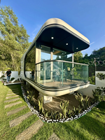Capsule spatiale de luxe personnalisable 20 pieds 40 pieds, solutions écologiques à énergie solaire, camping-car, remorque, préfabriqué en acier modulaire