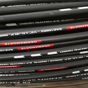 Tuyau d'admission de réservoir de carburant diesel de moteur Flexible à haute pression tuyau d'admission de réservoir de carburant EPDM NBR - Product Image 1