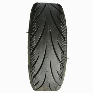Nouveau <span class=keywords><strong>pneu</strong></span> pour <span class=keywords><strong>trottinette</strong></span> électrique New Image G30 Max, pneumatique <span class=keywords><strong>10</strong></span> <span class=keywords><strong>pouces</strong></span>, roue avant, moteur arrière, 60/70-6.5, caoutchouc tubeless haute visibilité - Product Image 3