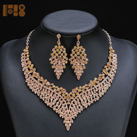 Parures de bijoux de mariée : Collier et boucles d'oreilles tendance pour mariée, accessoires de bijoux pour fête de mariage en stock