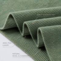 Vente en gros de cardigan pour femmes en 70% laine et 30% cachemire, fabrication directe d'usine, prêt à être expédié, pull en tricot doux avec boutons perlés