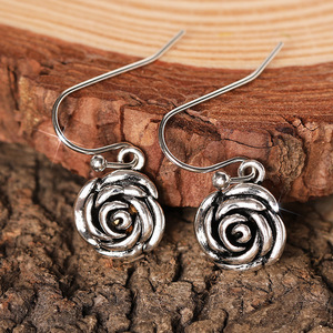 Orecchini pendenti a forma di fiore di rosa per donna, tono argento antico, gioielli per le orecchie alla moda vintage - Product Image 2
