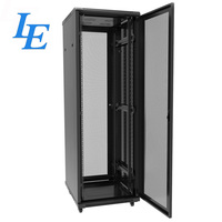 Armoire de serveur 42U 19 pouces, rack audio, équipement de centres de données, racks 19 pouces en acier SPCC, protection IP20, en stock