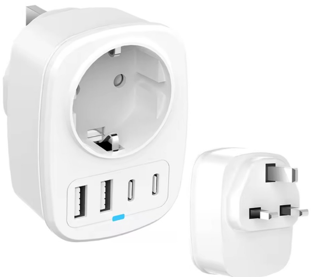 European Standard 4-Outlet AC/DC Electric Plug Power Socket 2 USB Type C Fast Charger for Laptop for EU UK 5V/3A Travel Adapter