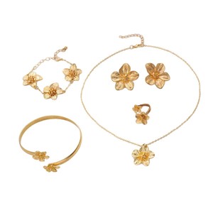 Para <span class=keywords><strong>Shein</strong></span> Conjunto de Aleación de Alta Gama Chapado en Oro Estilo Retro con Colgante de Flor Dorada Collar Pulsera y Anillo de Moda Éxito de Ventas Internacional - Product Image 5