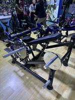 Appareil de musculation pour pont de hanche supine à charge par plaques, qualité supérieure, pour l'entraînement des fessiers en salle de sport