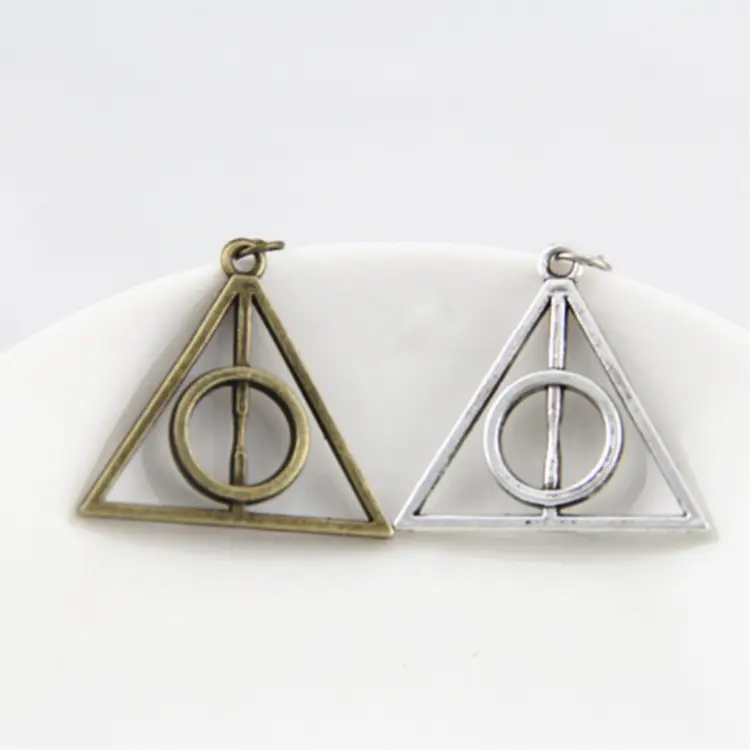 Hot bán Potter dây chuyền tam giác chết Hallows hình tam giác Mặt dây chuyền cổ điển người đàn ông phụ nữ Quà Tặng