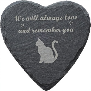 Lápida Conmemorativa para Gatos en Forma de Corazón, Silueta de Gato de 4 Pulgadas, Placa Conmemorativa para Jardín Exterior 'Siempre los Amaremos' - Product Image 1