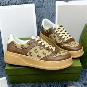 Chaussures de skate à plateforme de haute qualité pour hommes et femmes, baskets tendance en cuir, style décontracté pour la marche, chaussures pour femmes - Product Image 2