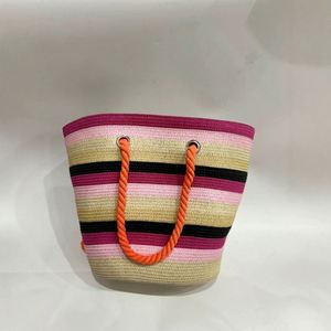 กระเป๋าถือสานลายทางสำหรับผู้หญิง ฤดูร้อน ดีไซน์สวยเก๋ พร้อมสายสะพายเชือกหนา - Product Image 2