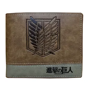 Cartera Bifold Corta <span class=keywords><strong>de</strong></span> Cuero PU para Hombre, Diseño <span class=keywords><strong>de</strong></span> Anime Japonés Luffy <span class=keywords><strong>de</strong></span> One Piece y Attack on Titan, Color Caqui con Espacio para Fotos y Monedero - Product Image 4