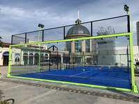 Pista de Pádel Panorámica Profesional de 10x20m Fabricada en China con Techo para Lluvia, Pista de Pádel de Alta Calidad, Tamaño Personalizado Disponible
