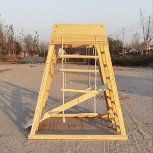 Équipement d'entraînement sensoriel en bois pour enfants de 4 à 6 ans avec mur d'escalade et échelle, structure de jeu intérieure - Product Image 4
