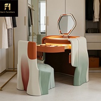 Table de toilette en bois d'art de forme spéciale nordique de haute qualité, personnalisable, haut de gamme avec miroir, ensemble de meubles de chambre à coucher