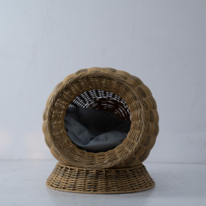 Letto Rialzato per Gatti in Vimini Ecologico, Design Resistente, Morbido e Confortevole per Animali Domestici Pelosi - Product Image 1