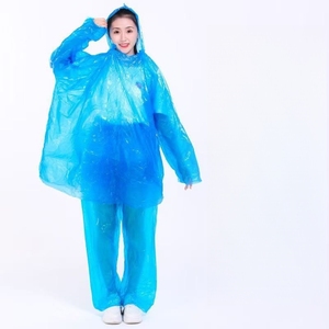 معطف مطر للبالغين قابل للاستخدام مرة واحدة مع بنطلون، سميك وطويل وشفاف، بدلة مطر منفصلة مع زخرفة شعار، نمط بونشو لشخص واحد - Product Image 3