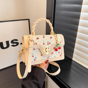 Bolso de Hombro de Moda para Mujer, Estilo 2026 Hecho de material PU. Con Decoración de Candado.2519 - Product Image 4