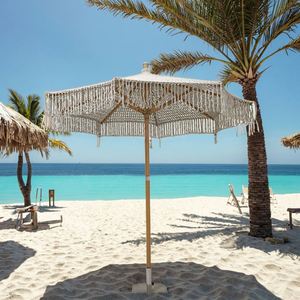 Sombrillas Modernas para Patio Exterior al por Mayor, Parasoles de Paja Sintética Tiki Raffia con Manivela y Función de Inclinación para Muebles de Jardín - Product Image 2