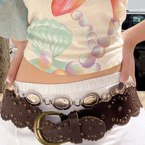 Ceinture en cuir vintage polyvalente avec anneau métallique, design ajouré patchwork, accessoire de niche exotique pour toutes les saisons - Product Image 1