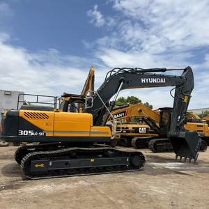 Excavadora Hyundai 305LC-9T con Cucharón de Excavación, Equipo Pesado Usado - Product Image 1