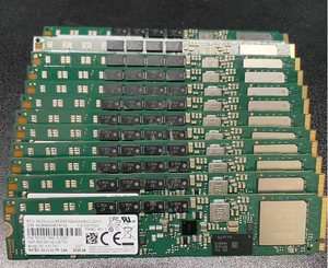 SSD Sam sung 1.9 to M.<span class=keywords><strong>2</strong></span> NVMe PM983, TLC, MZ1LB1T9HALS-00007 - Product Image 1