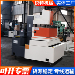 Machine à découper au fil EDM à vitesse moyenne série RT, table de travail de 350x450 à 800x1000 mm avec servomoteur pour la découpe des métaux - Product Image 2